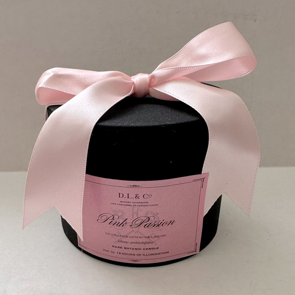 D.L. & Co 2oz Rare Botanic Candle - Pink Passion